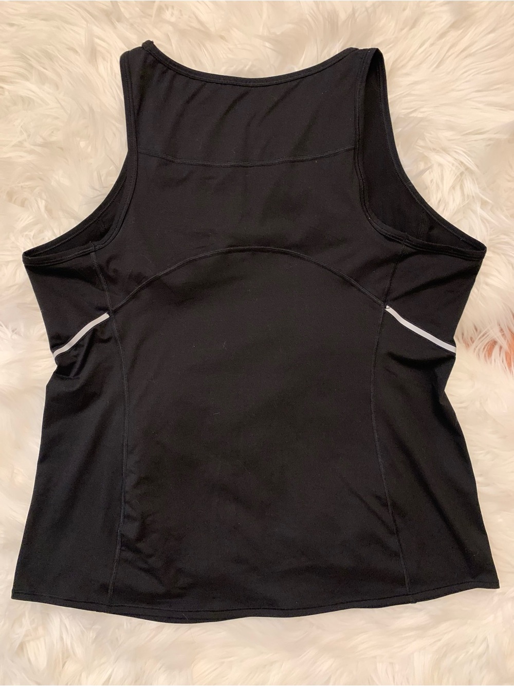 Athleta LusterTank Black w/reflective XL Running High Intensity Training 137624